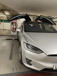 Tesla Model X90d 2017 7 seater image 4