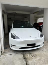 Tesla model Y long range Awd image 2