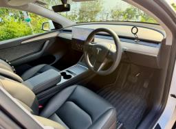 Tesla Model Y Long Range under warranty image 6