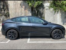 Tesla Model Y Rwd 13000km Only image 1