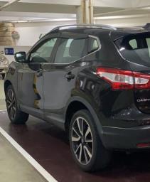 Well-maintained Nissan Qashqai Plus image 3