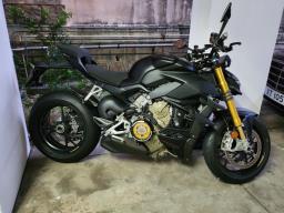 Ducati Streetfighter V4s image 2