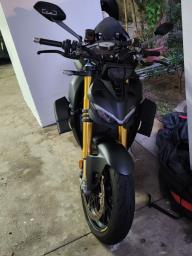 Ducati Streetfighter V4s image 1
