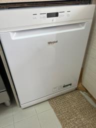 Whirlpool Nearly New Dishwasher image 2