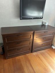 Chest of draws set of 2 pcs  each 375 Hk image 3