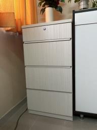 Chest with four drawers image 1