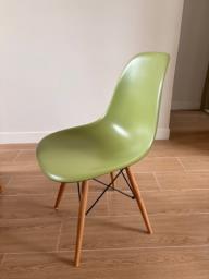 Fuurn extendable table and 4 chairs image 1