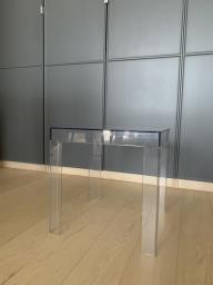 Kartell Clear Acrylic Side Table image 4