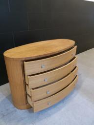 Oval Dresser w 4 drawers Excellent Cond image 2