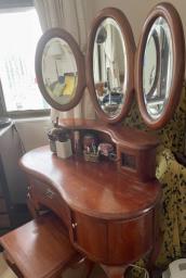 Vanity Table wmirrors drawersstool image 2