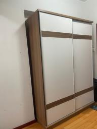 Wardrobe in Excellent Condition image 1