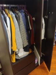Wardrobe In good condition image 2