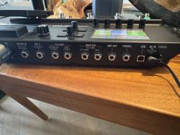 Line 6 Pod Go Wireless hardly used image 2
