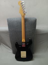 Squier Fender Strat image 3