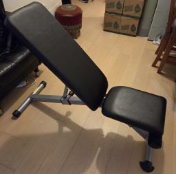 adjustable weight bench image 1
