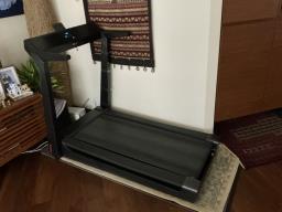Fully functional treadmill image 1