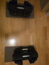 Rowing  machine and 2 dumbells image 5