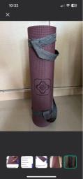 Yoga mat like new image 3