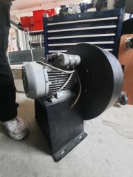 Equipment Free image 3