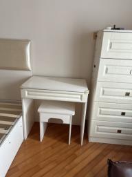 Free furnitures image 6