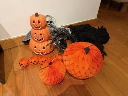 Free Halloween decorations image 1