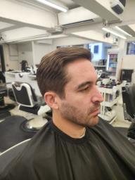 Free mens haircuts atbarber shop central image 9