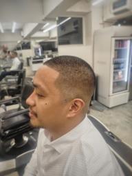 Free mens haircuts atbarber shop central image 10