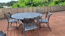 Free Outdoor Furniture image 3