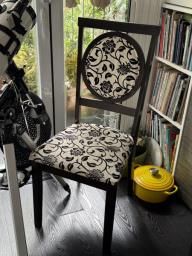 Good condition dinning chairs image 1