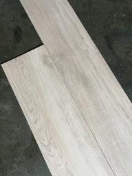 High Quality Korean Vinyl flooring 23 m image 1