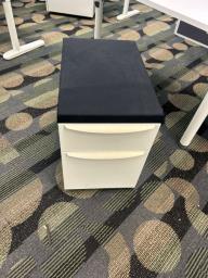 Office furniture for free image 4