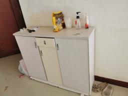 Shoe cabinet image 1