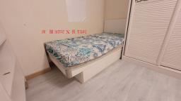 Singledouble beds 2 wardrobes cabinet image 1