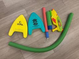 Swimming accessories image 1