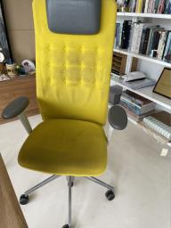 Vitra office chair image 1