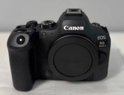 Canon Eos R6 Mirrorless Digital Camera image 4