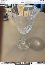 Crystal wine glasses image 2