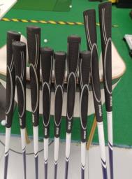 Full set womens golf aet image 6