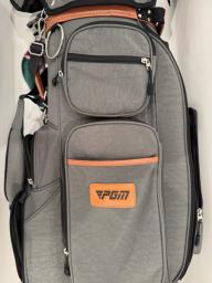Pgm Golf Bag - Almost new image 2