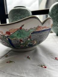 Chinese porcelain bowl image 3