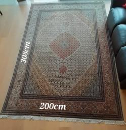 Orient rug image 1