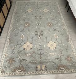 Pottery Barn Floral Pattern Area Rug image 2