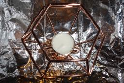 Tealight Candle Holder Diamond Shape image 3