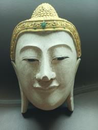 Thai Buddha head image 1