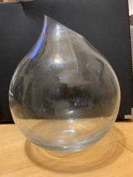 Transparent glass vase 18 w x 25 h cm image 1