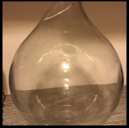 Transparent glass vase From Zara Home image 2