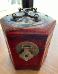 Vintage Oriental storage box image 1