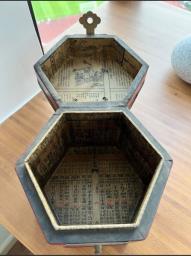 Vintage Oriental storage box image 5