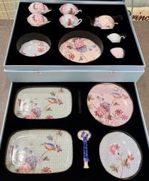 Wedgwood Cuckoo tea set image 1