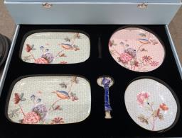 Wedgwood Cuckoo tea set image 3
